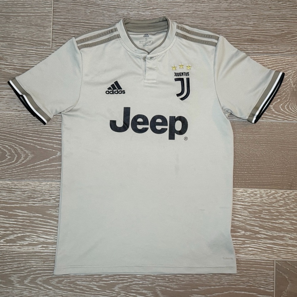 Adidas Juventus Jeep Soccer Jersey Cream/Beige – Size S – Climalite